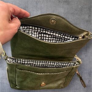 Moda Luxe Crossbody Purse